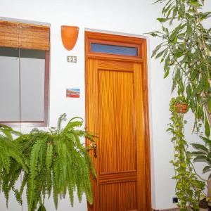 Single Room with Shared Bathroom