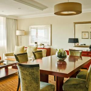 AVANI Presidential Suite