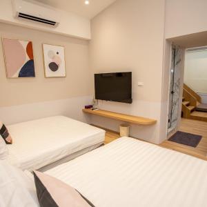 Deluxe Family Suite