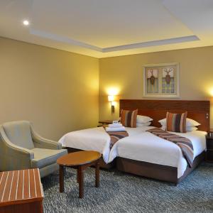 Twin Room - Non-Smoking