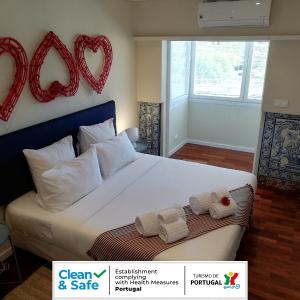 Deluxe Double Room (2 Adults + 1 Child)
