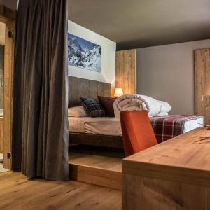 Wellness Suite with Balcony 