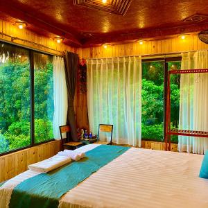 King Room with Garden View