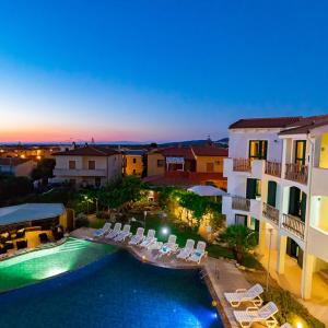 Suite with Pool View