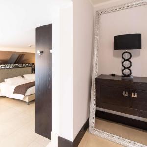 Family King Room with Sofa Bed