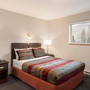 Two-Bedroom Suite - Non-Smoking
