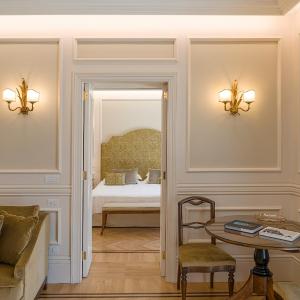 Junior Suite with Garden View