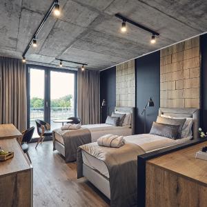 Superior Twin Room with River View