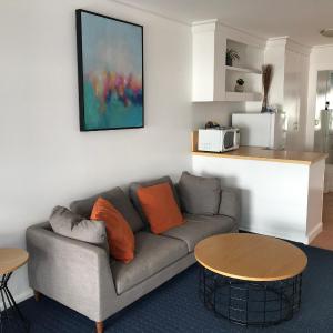 Bay View Family Room