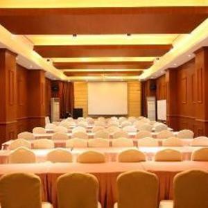 Business Twin Room A