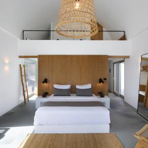 Superior Villa with Loft, Private Pool & Caldera View,Anastasia or Nefeli