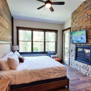 Superior King Suite