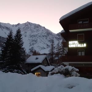 Quadruple Room with Mountain View