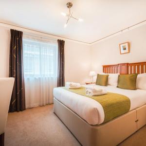 City One Bedroom Apartment