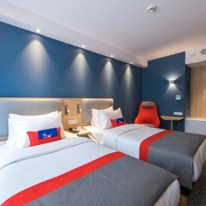 Standard Twin Room - Free Breakfast