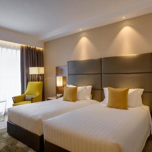Standard Twin Room with Two Twin Beds and Balcony