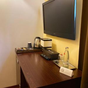 Single Room with Private Bathroom