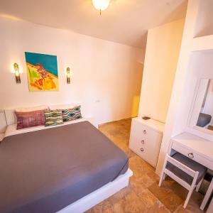 Double or Twin Room with Balcony