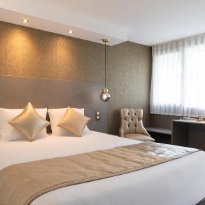  Room Elégance Queen