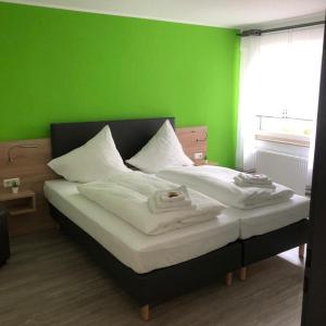 Double or Twin Room with Private Bathroom