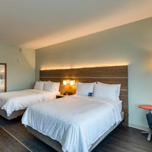 Standard Queen Room with Two Queen Beds and Mobility Accessible Roll-In Shower