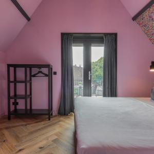 The Violet Apartment with terrace