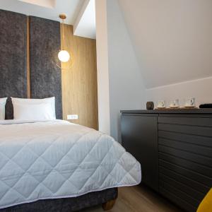 Luxury Triple Room