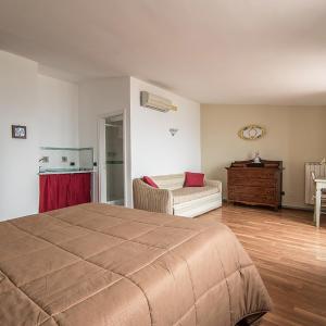 Deluxe Double Room with Sea View