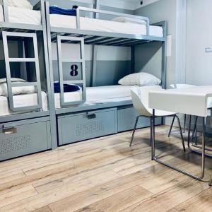 Bed in 8-Bed Mixed Dormitory Room