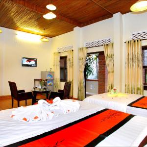 Double or Twin Room with Garden View