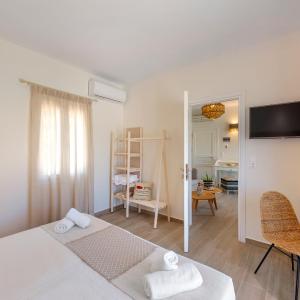 The Dolphin Bay Suite with Panoramic Sea View 