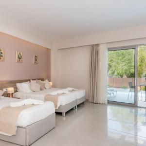 Junior Suite with Private Pool