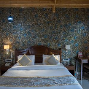 Super Deluxe Cottage - 10% off on F&B, 20% on Spa, Happy Hours 2+1 (4pm-7pm)