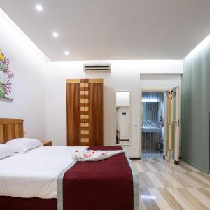 Deluxe Double Room with Sea View