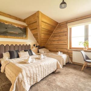 Quadruple Room with Mountain View