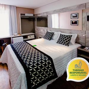 Quarto Luxo Cama Queen- Size 