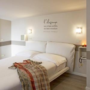 Triple Room with Bathroom