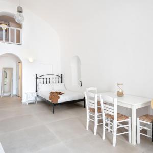 Suite with Caldera View