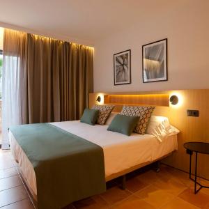 Suite with Spa Access