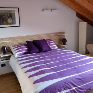 Two-Bedroom Apartment - Split Level
