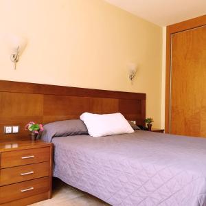 One-Bedroom Apartment with Garden