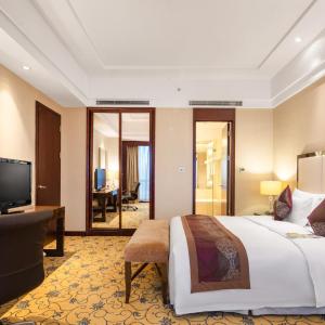 Exclusive Suite