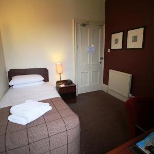 Single Room with Garden View