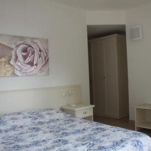 Superior Double or Twin Room with Lake View