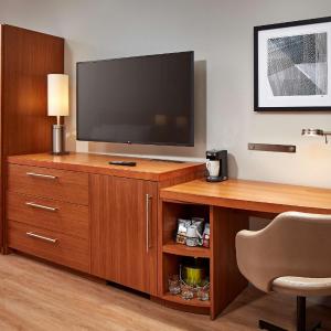 Queen Room with Two Queen Beds and Roll-In Shower - Disability Access