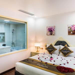 Deluxe Suite with Sea View