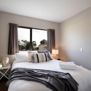One Bedroom Self-contained Cabin