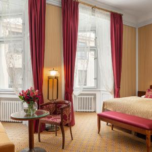 Double or Twin Room with Extra Bed
