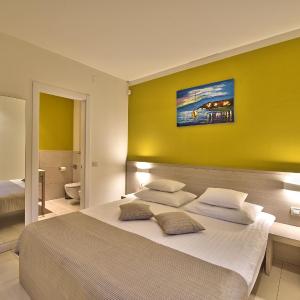 Family Apartment  - Sea Side View