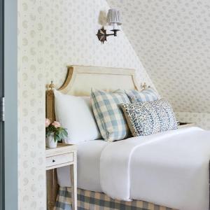 King Room with Garden View